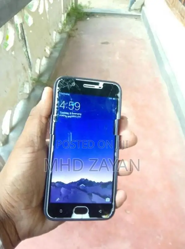 Oppo A57 (Used)