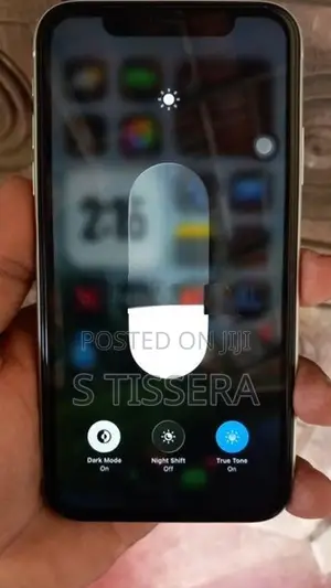 Apple iPhone 11 (Used)