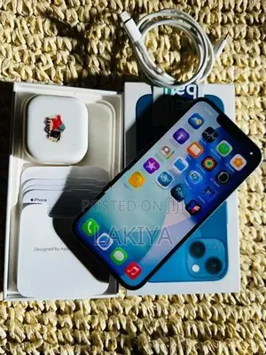 Apple iPhone 13 (Used)