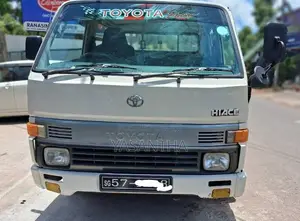 Toyota Toyoace CrewCab 1991 Crew Cab (Used)