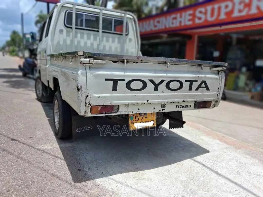 Toyota Toyoace CrewCab 1991 Crew Cab (Used)