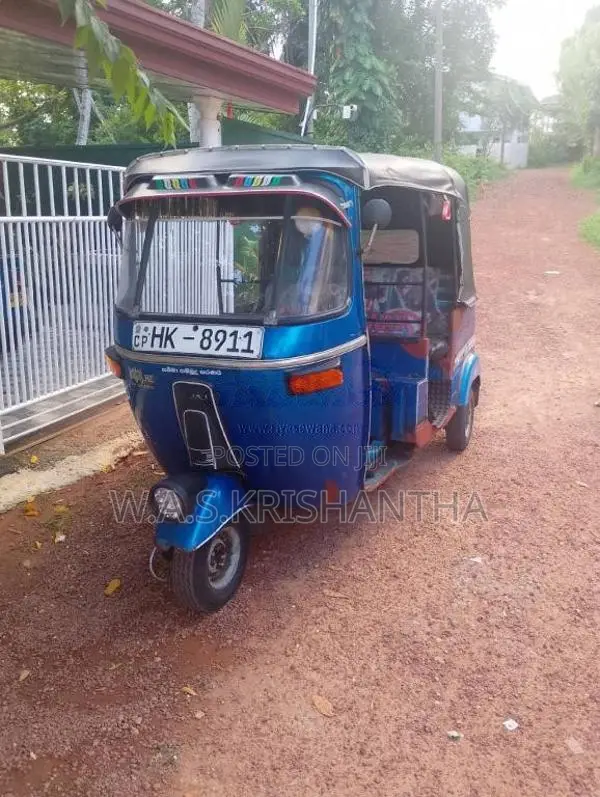 Bajaj RE 2003 Three Wheel (Used)