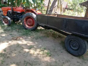 Kubota L2601 Mini 2009 Tractor (Used)