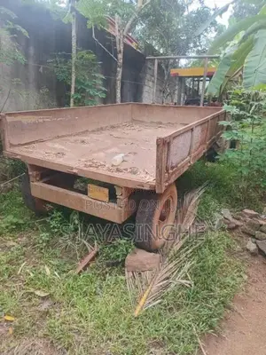 Massey-Ferguson 240 2006 Tractor (Used)
