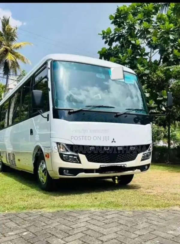 Mitsubishi Fuso 2025 Bus (Used)