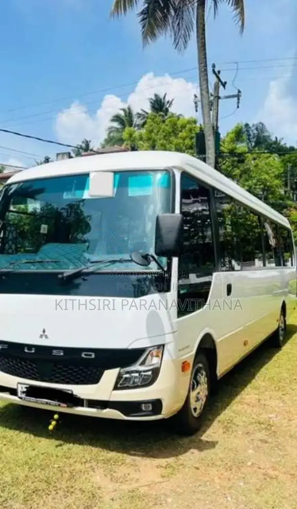 Mitsubishi Fuso 2025 Bus (Used)