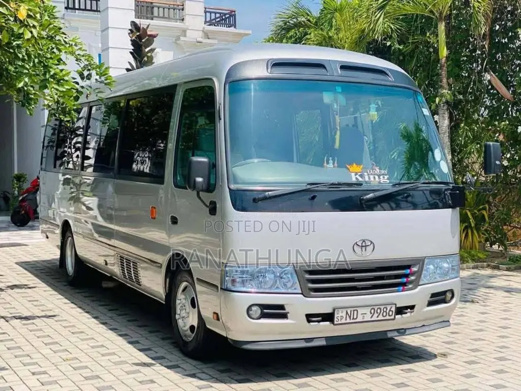 Toyota Coaster 2010 Bus (Used)