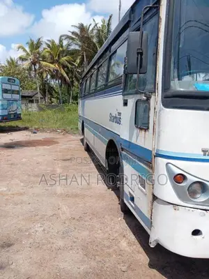 Tata Star 2010 Bus (Used)