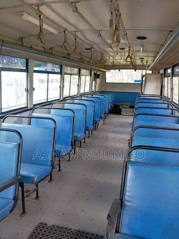 Tata Star 2010 Bus (Used)
