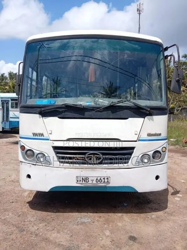 Tata Star 2010 Bus (Used)