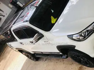 Toyota Hilux Revo 2017 Pickup (Used)