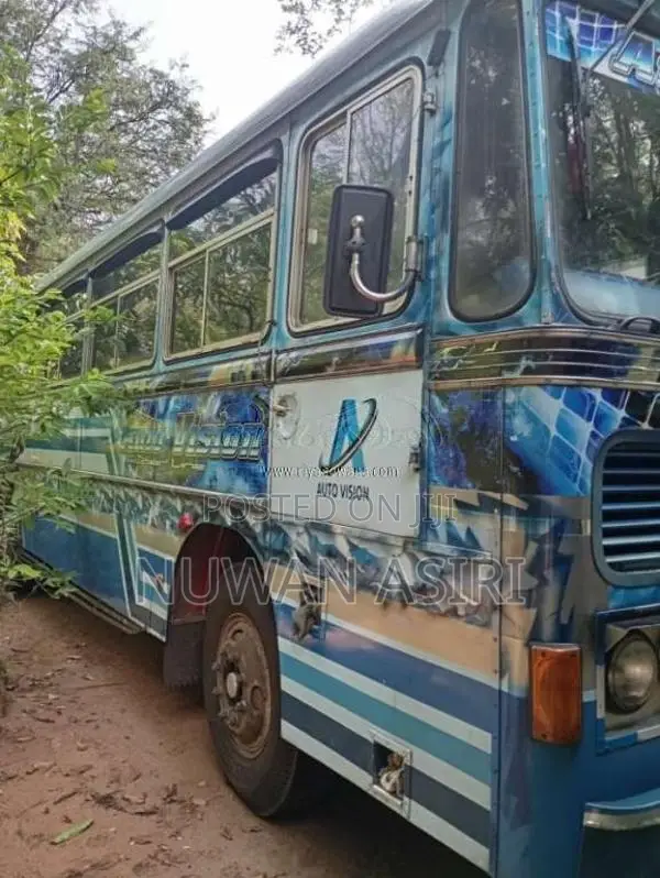 Ashok-Leyland Ruby 2003 Bus (Used)