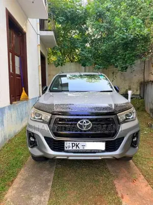 Toyota Hilux Rocco 2020 Pickup (Used)
