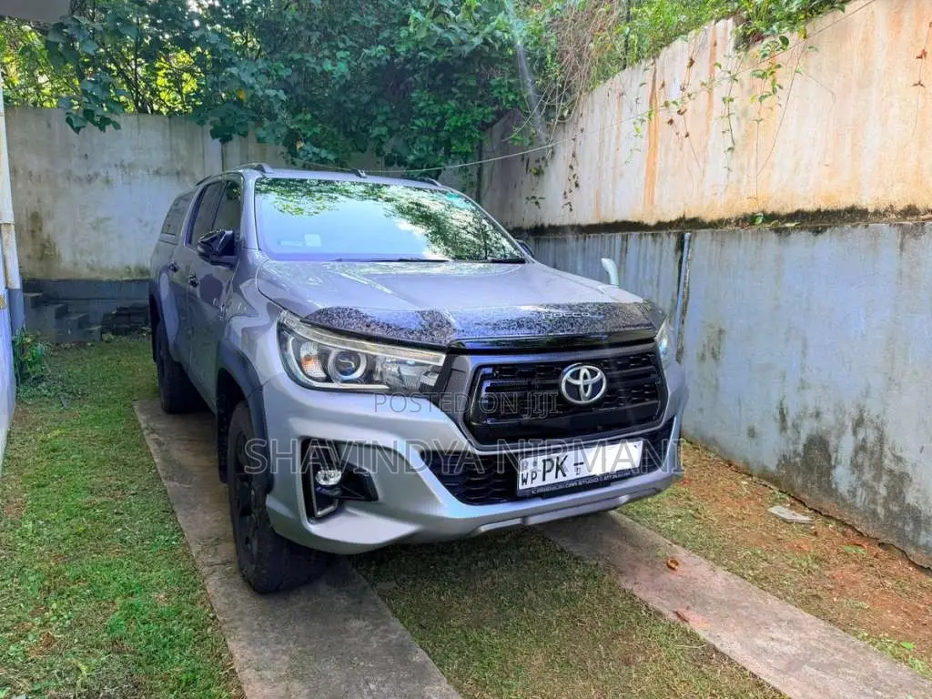 Toyota Hilux Rocco 2020 Pickup (Used)