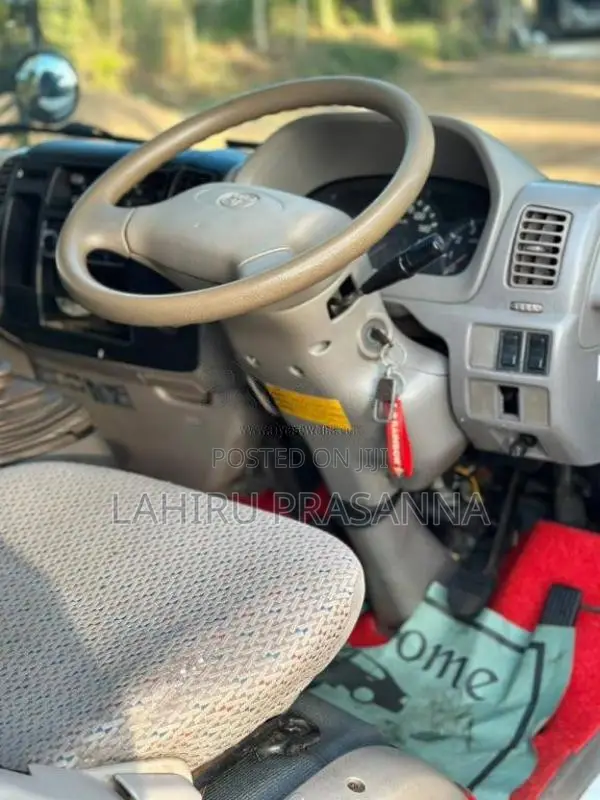 Toyota CrewCab 2007 Crew Cab (Used)