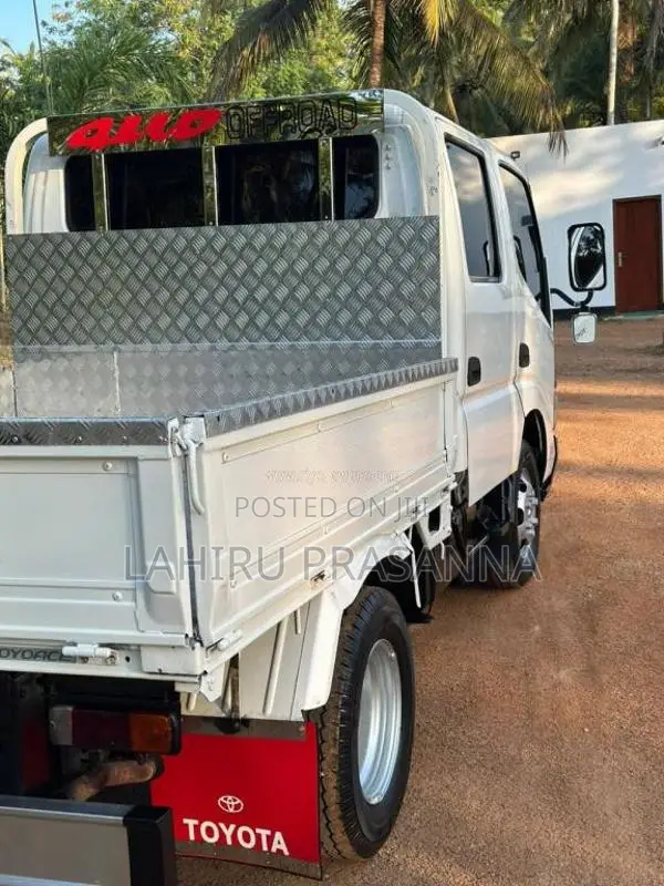 Toyota CrewCab 2007 Crew Cab (Used)
