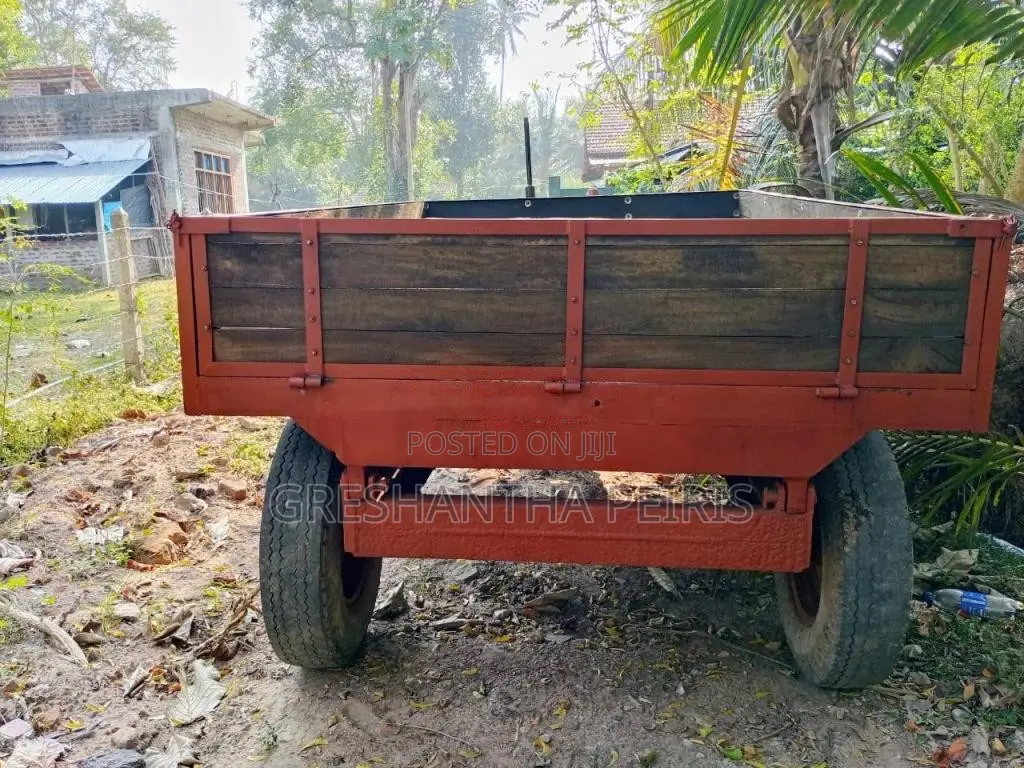 Massey-Ferguson MF 135 1980 Tractor (Used)