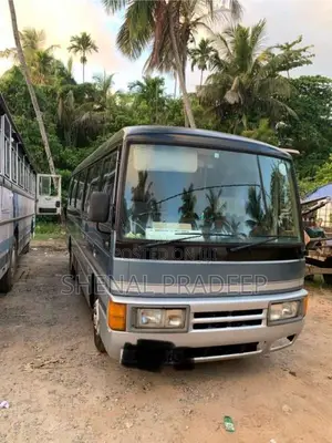 Isuzu Civilian 2002 Bus (Used)