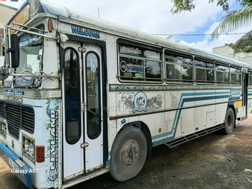Ashok-Leyland Ruby 54 2008 Bus (Used)