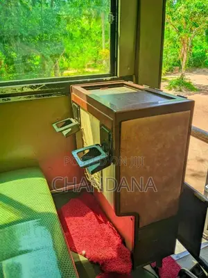 Mitsubishi Fuso 1990 Bus (Used)