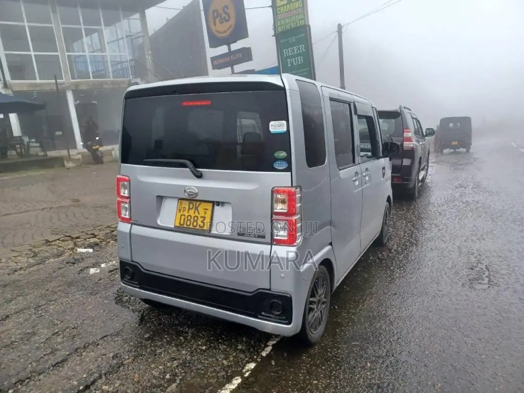 Daihatsu Hijet Caddie Safety 2016 Van (Used)