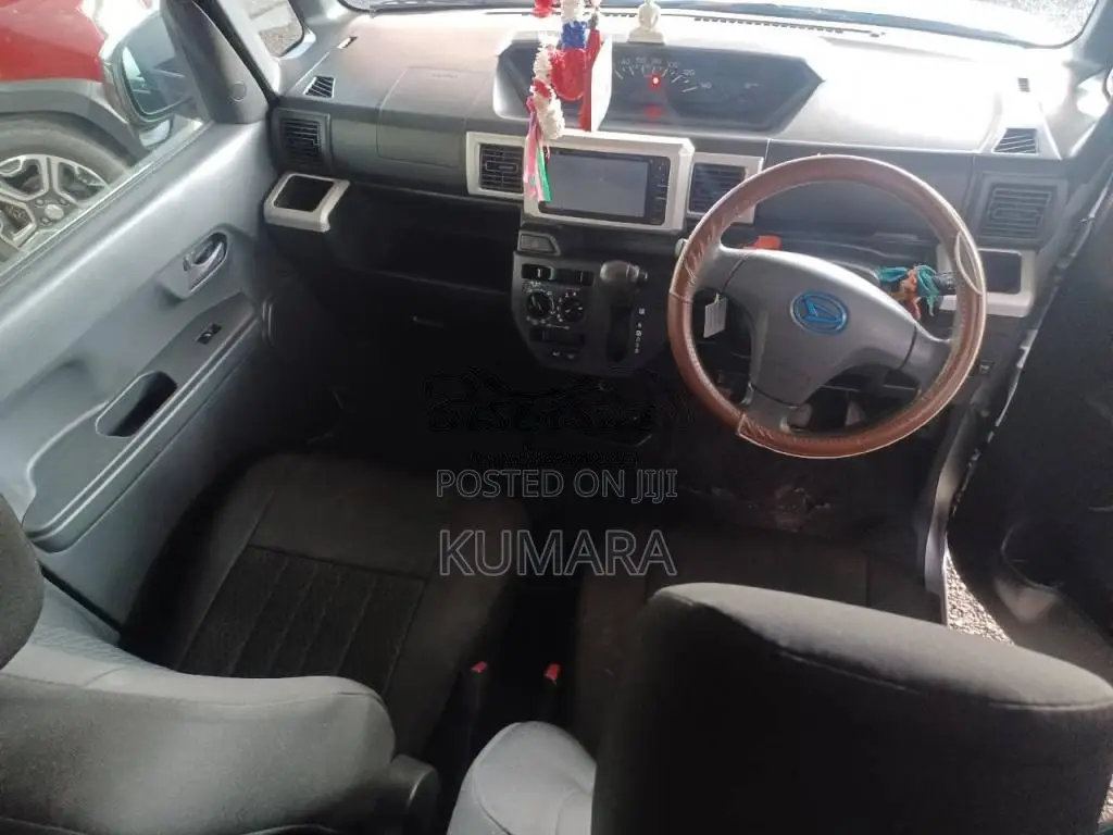 Daihatsu Hijet Caddie Safety 2016 Van (Used)