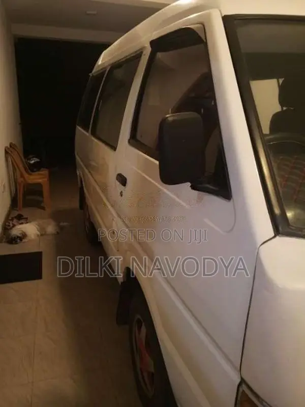 Nissan Vanette 1989 Van (Used)