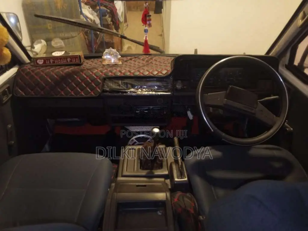 Nissan Vanette 1989 Van (Used)