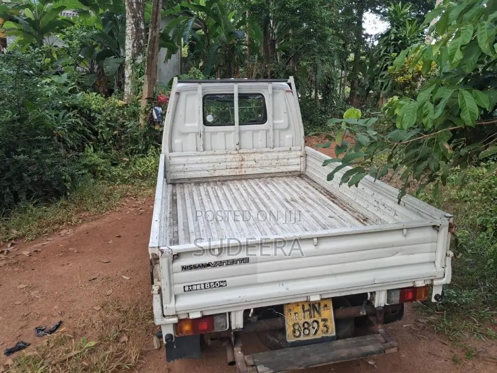 Mazda Bongo 2003 Lorry (Used)