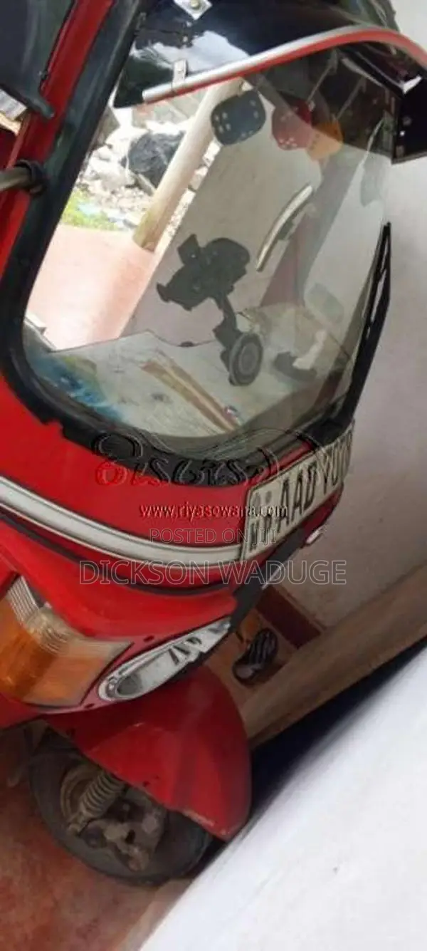 Bajaj 4 Stroke 2012 Three Wheel (Used)