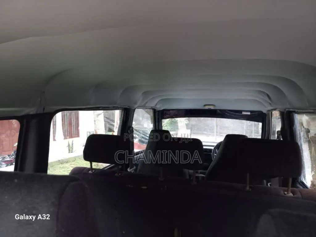 Mitsubishi MiniCab 1999 Van (Used)