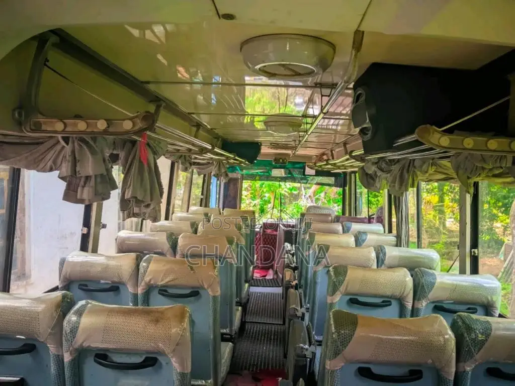 Mitsubishi Dolphin Fuso 1990 Bus (Used)