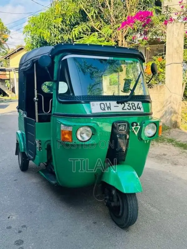 Bajaj 4 Stroke 2010 Three Wheel (Used)