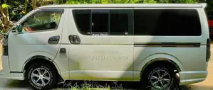 Toyota KDH 200 2007 Van (Used)