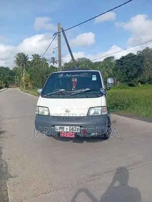 Nissan Vanette 2001 Van (Used)