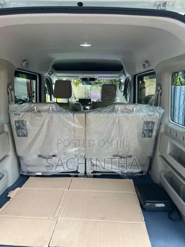 Suzuki Every Wagon 2026 Van (Used)