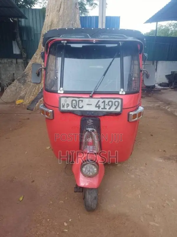Bajaj 2 Stroke 2005 Three Wheel (Used)