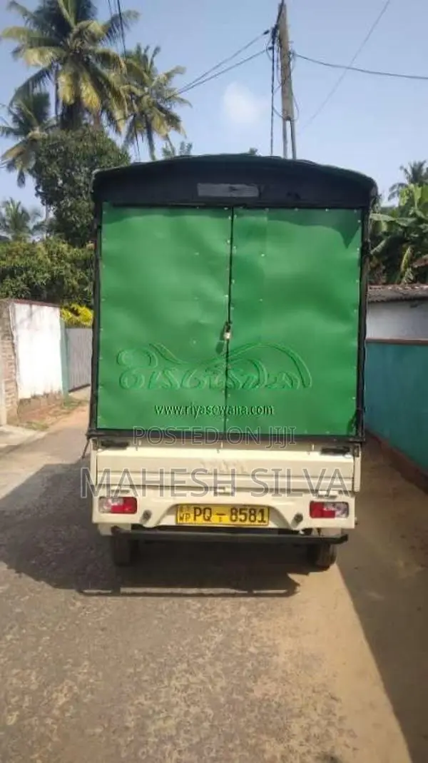 Tata Dimo Batta 2011 Lorry (Used)