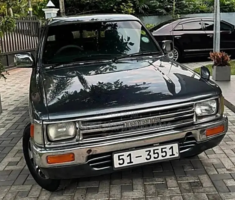 Toyota LN 85 1990 Pickup (Used)