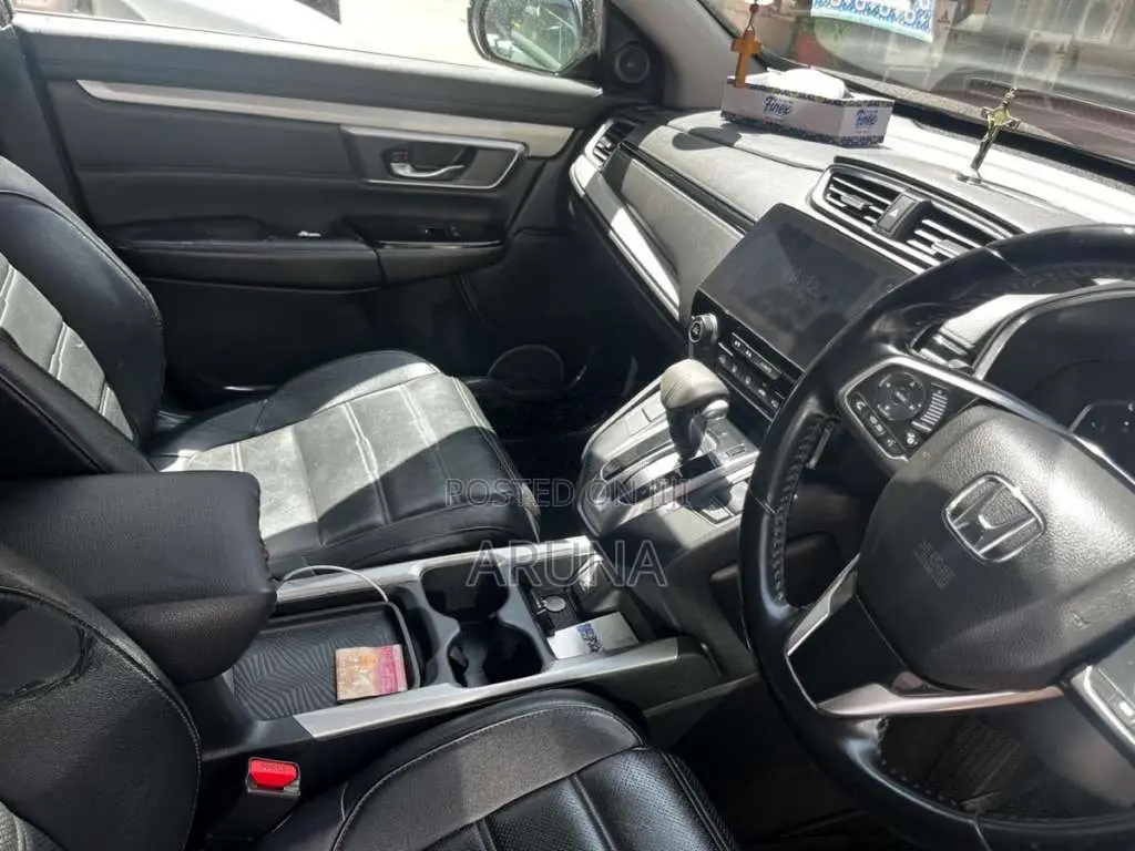 Honda CRV 2018 SUV (Used)