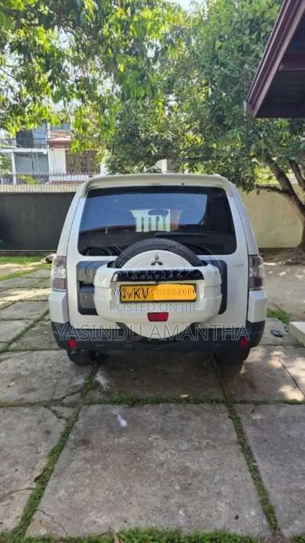 Mitsubishi Montero 2013 SUV (Used)