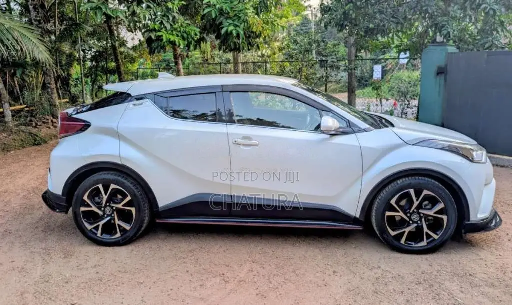 Toyota CHR 2018 SUV (Used)