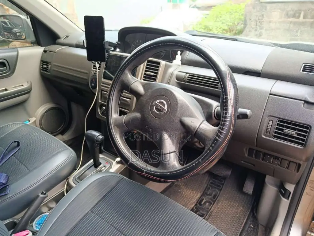 Nissan X-Trail 2006 SUV (Used)