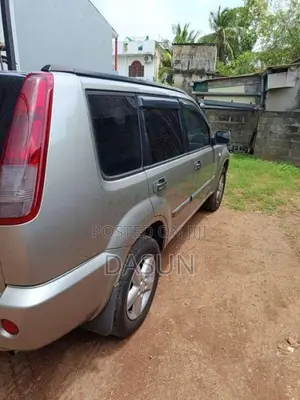 Nissan X-Trail 2006 SUV (Used)
