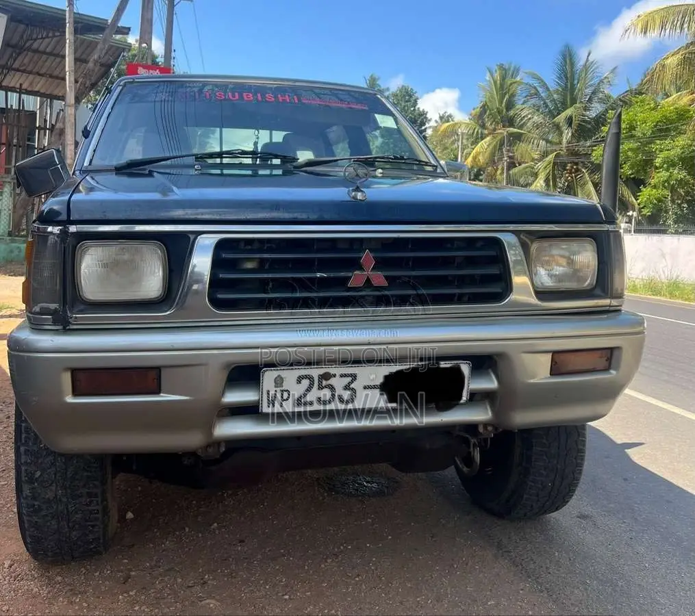 Mitsubishi L200 1999 Pickup (Used)