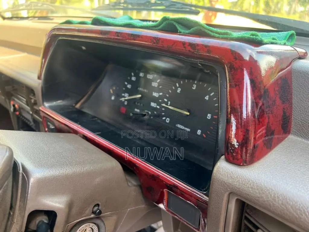 Mitsubishi L200 1999 Pickup (Used)