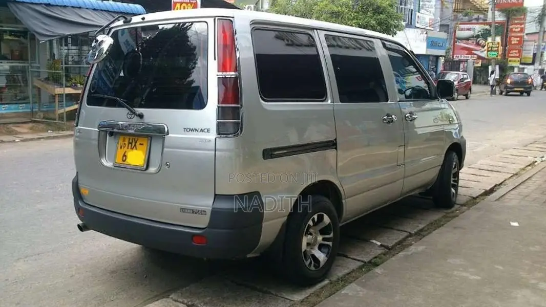 Toyota Townace Noah CR42 1999 Van (Used)