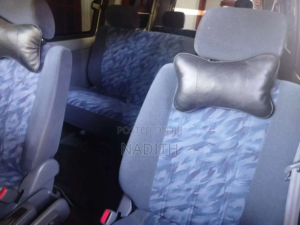 Toyota Townace Noah CR42 1999 Van (Used)