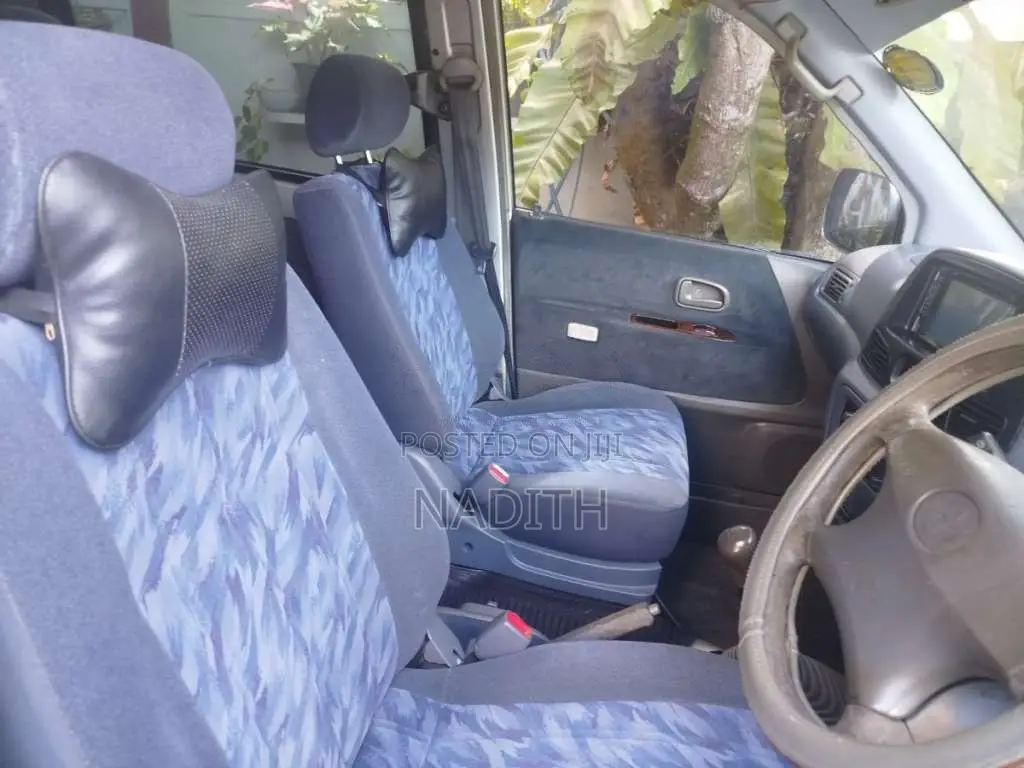 Toyota Townace Noah CR42 1999 Van (Used)