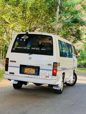 Toyota Shell 1989 Van (Used)